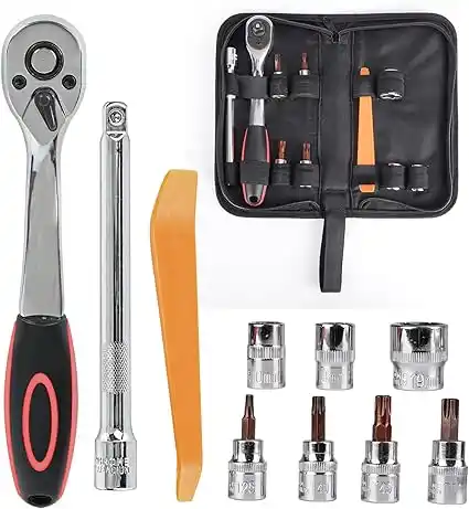 Best Jeep Wrangler Cleaning Tools