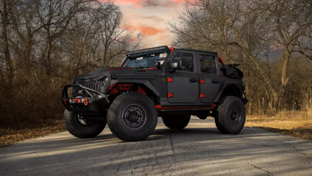 What are the Best Recovery Tools for Off-Road Vehicles? Top Picks